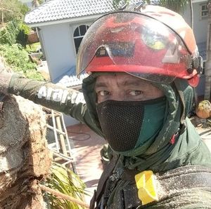 Meet your Posher, López